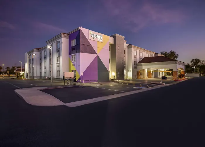 Spark By Hilton Glendale Peoria Phoenix North